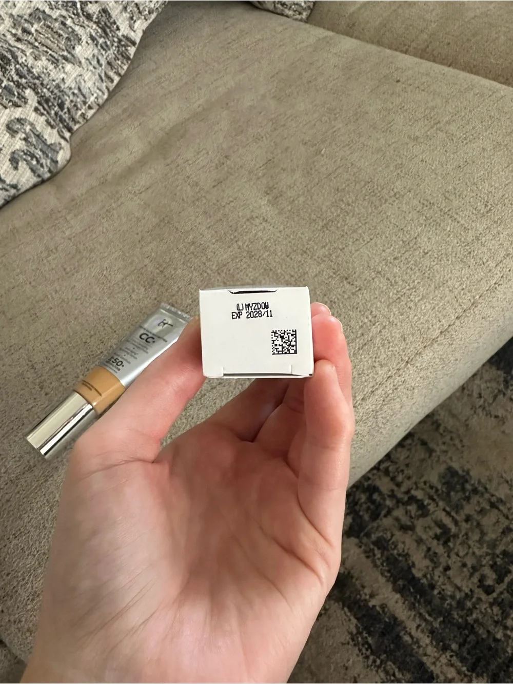 NEW it cosmetics your skin but better full coverage cc cream neutral medium
